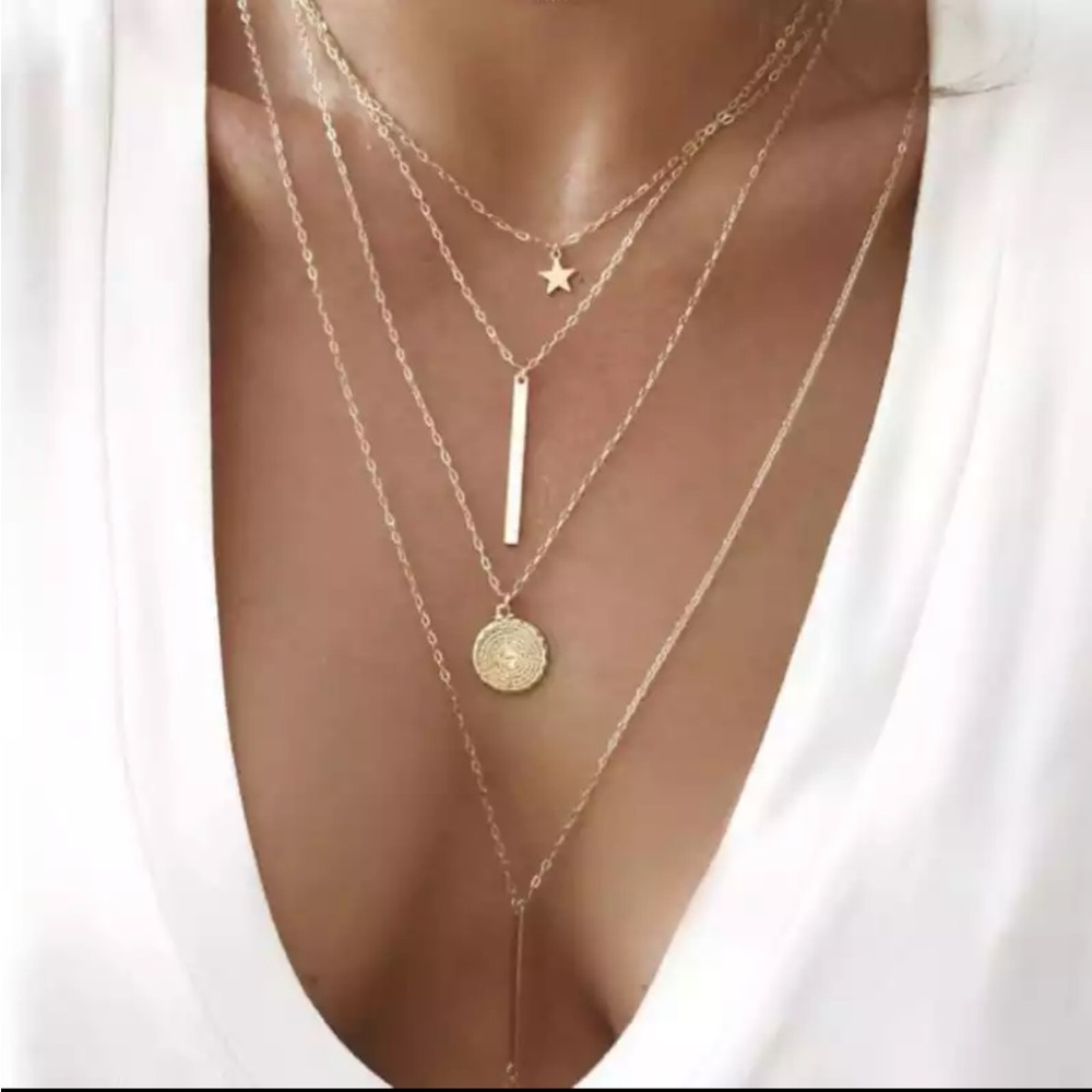 New Vintage Boho Multilayer Pendant for Women Gold Star Coin Metal Necklace - Picture 1 of 6